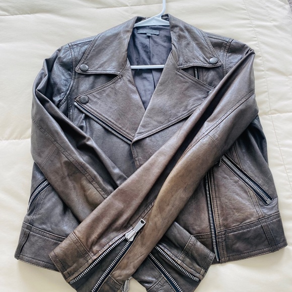 Vince Jackets & Blazers - Vince’s leather cropped jacket